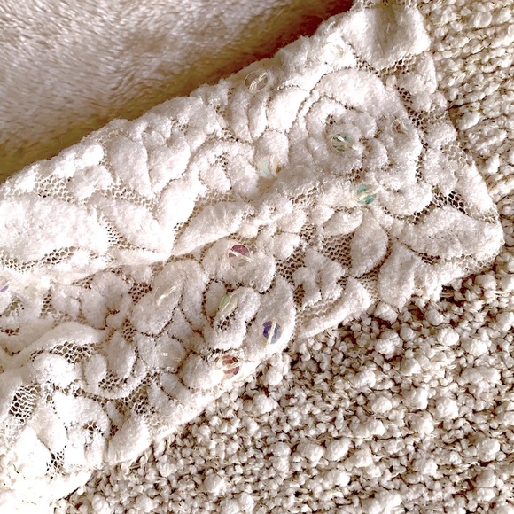 Justice Boucle Knit Lace Shoulder Sweater Size 10 - Picture 3 of 5